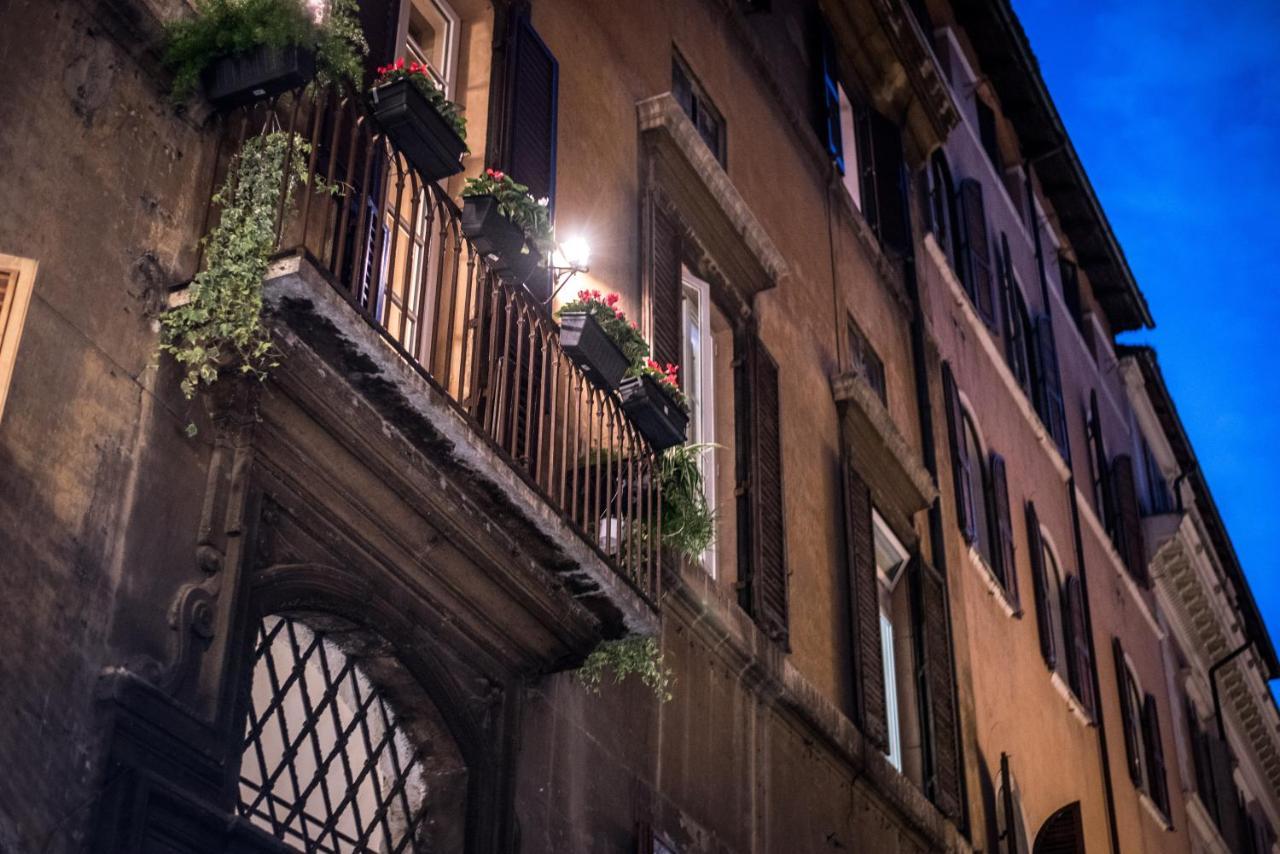 Palazzo Del Duca Piazza Navona Guest House Rom Exteriör bild